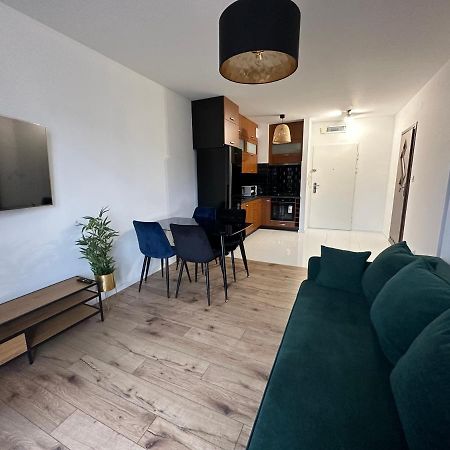 Sdh 3 Radzymin Comfortable Apartment Near Warsaw Екстер'єр фото