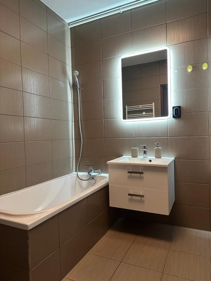 Sdh 3 Radzymin Comfortable Apartment Near Warsaw Екстер'єр фото
